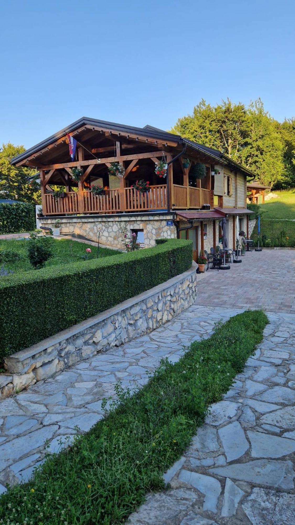 Apartmán Plitvice Zg Smoljanac Exteriér fotografie