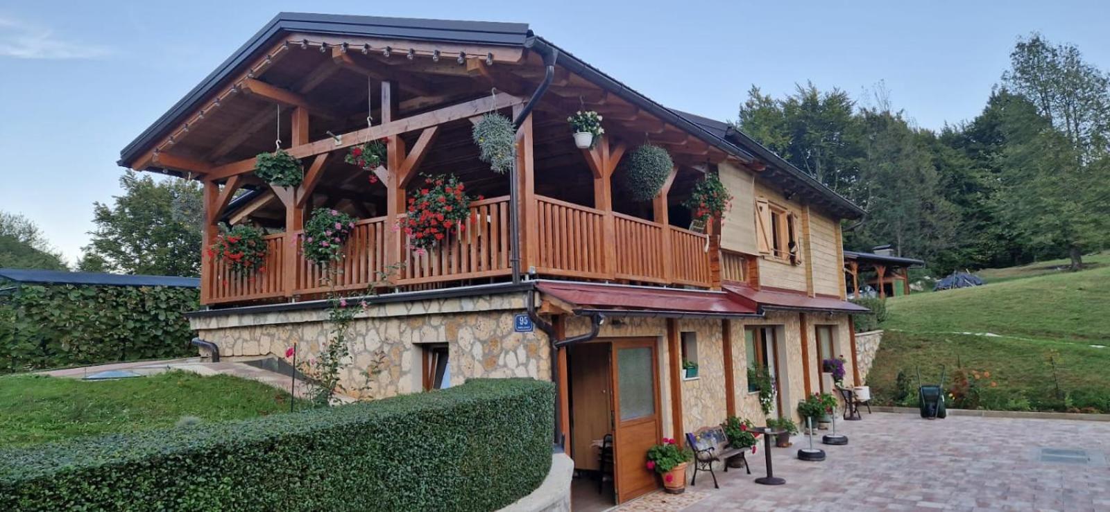 Apartmán Plitvice Zg Smoljanac Exteriér fotografie