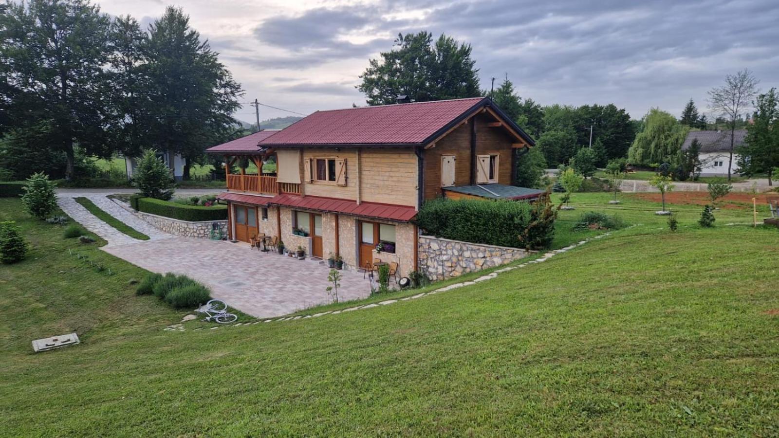 Apartmán Plitvice Zg Smoljanac Exteriér fotografie