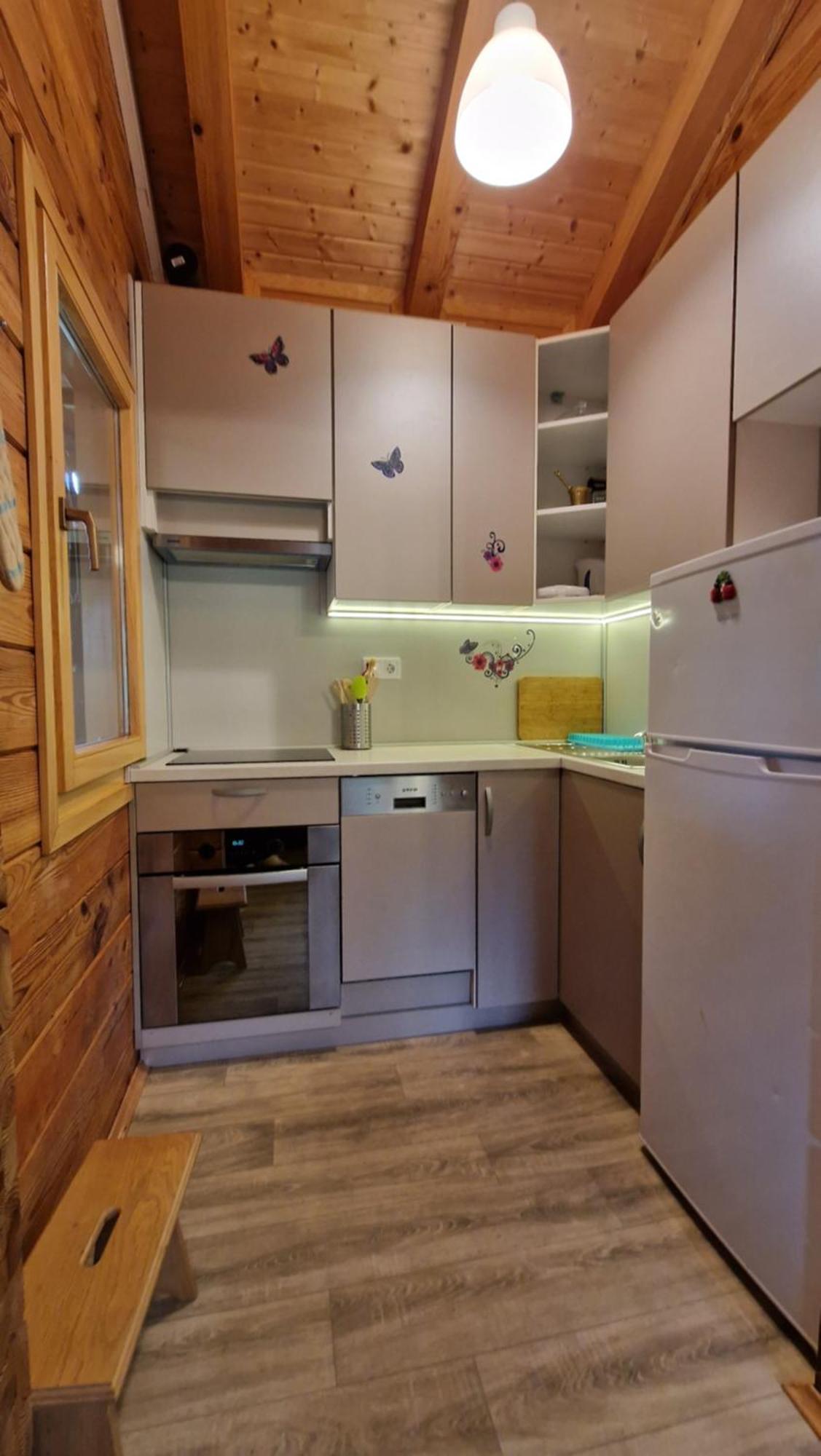 Apartmán Plitvice Zg Smoljanac Exteriér fotografie